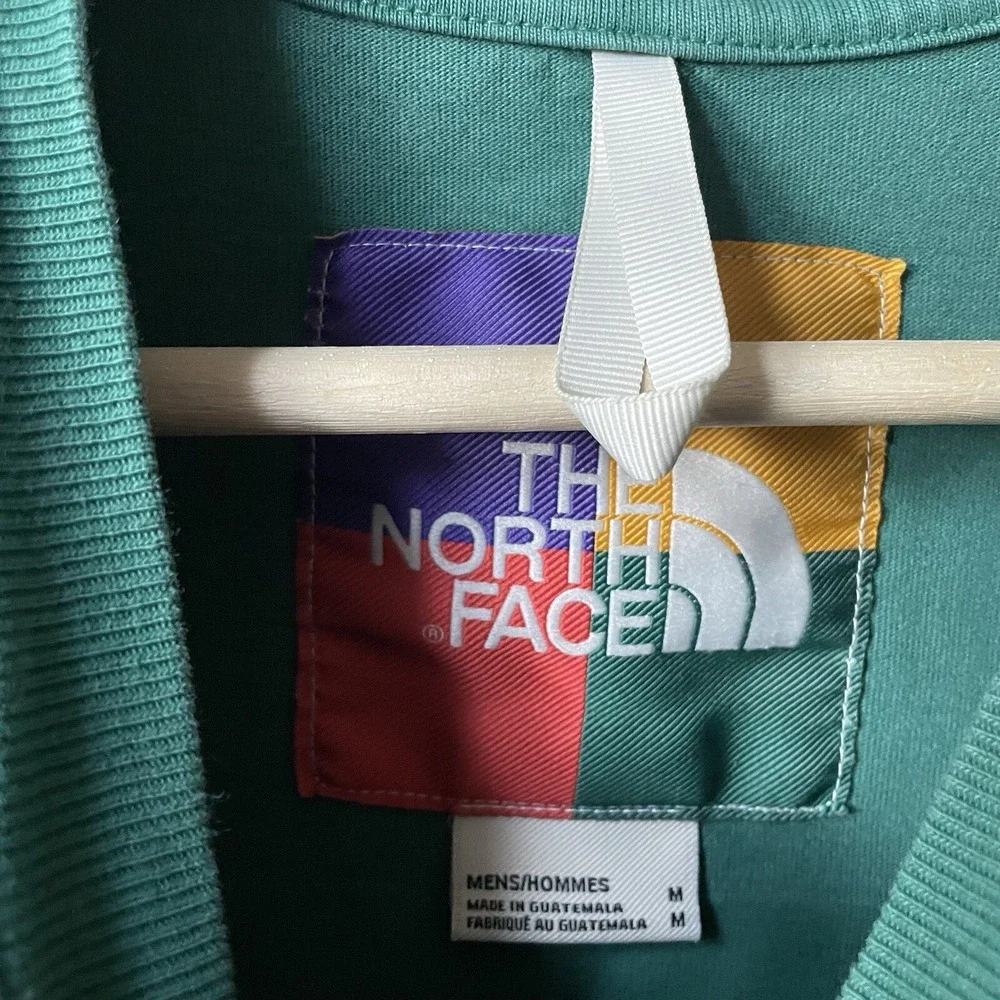 The North Face Mens Evergreen Colorblock Logo T-Shirt Medium A5EIKNL